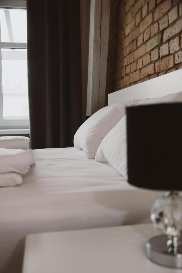 Apartamenty Leszno Екстериор снимка
