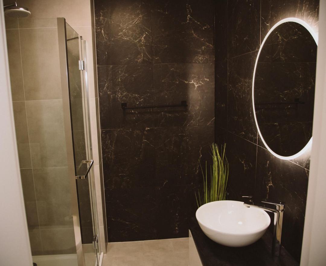 Apartamenty Leszno Екстериор снимка