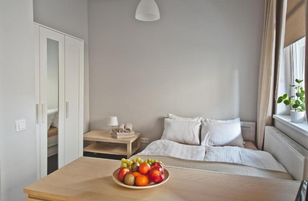 Apartamenty Leszno Екстериор снимка