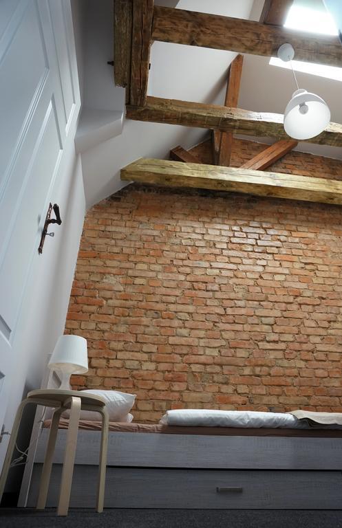 Apartamenty Leszno Екстериор снимка