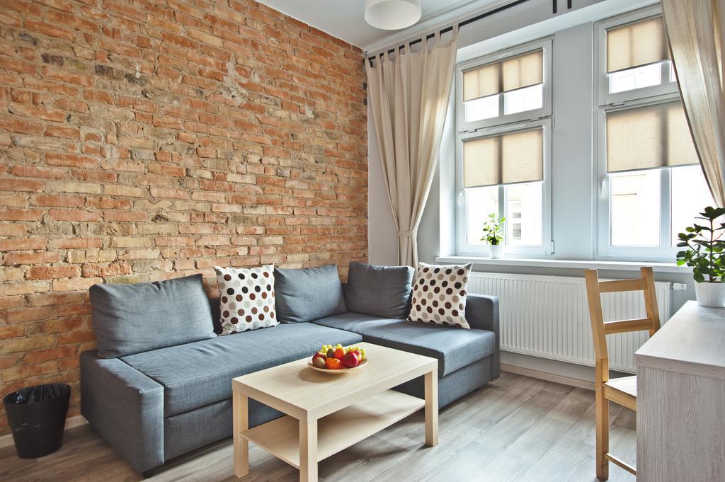 Apartamenty Leszno Екстериор снимка