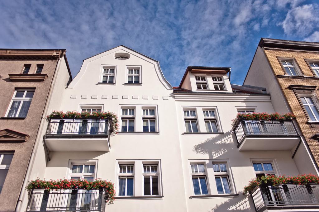 Apartamenty Leszno Екстериор снимка